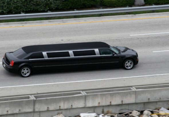 xr:d:DAFybnCwPU8:1679,j:8088880562177228702,t:24011603